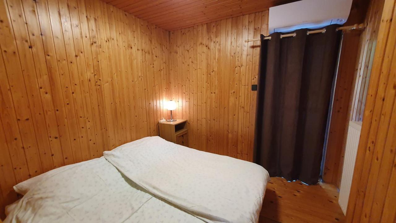Wellapartman Zamárdi Exteriér fotografie
