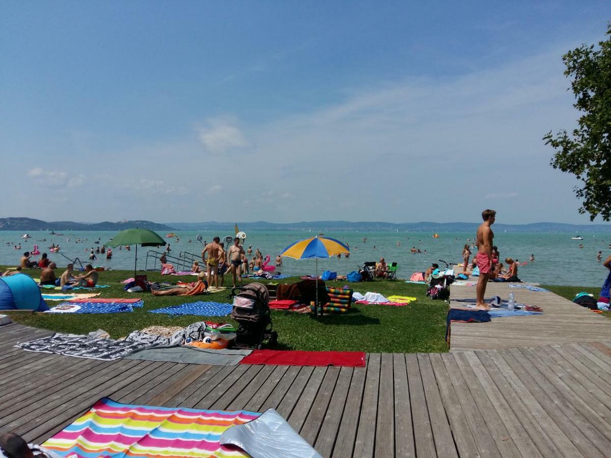 Wellapartman Zamárdi Exteriér fotografie